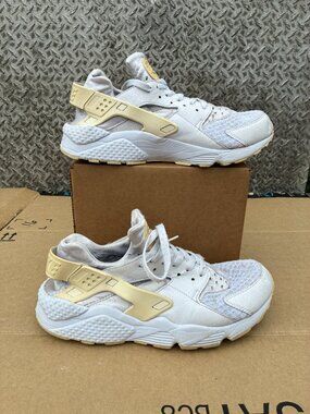 Nike | Air Huarache Triple White Sneakers Trainers 318429-111 Men's Size 9.5